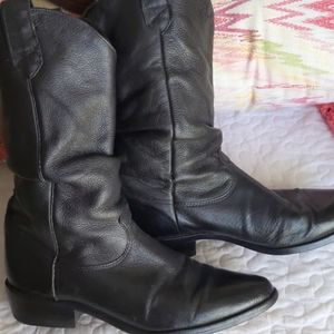 Black leather cowboy boots
